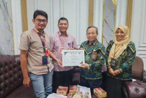 PA Kisaran Raih Penghargaan Mitra Corporate Terbaik dan Mitra Corporate Dengan Kiriman Terbanyak dari PT Pos Indonesia KC Kisaran